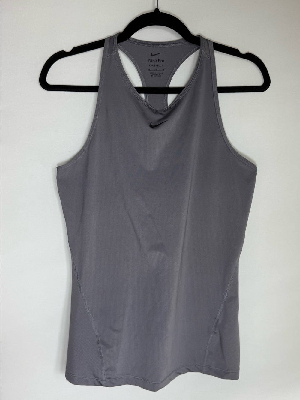 Nike Pro Dri-Fit tank top • Women’s medium